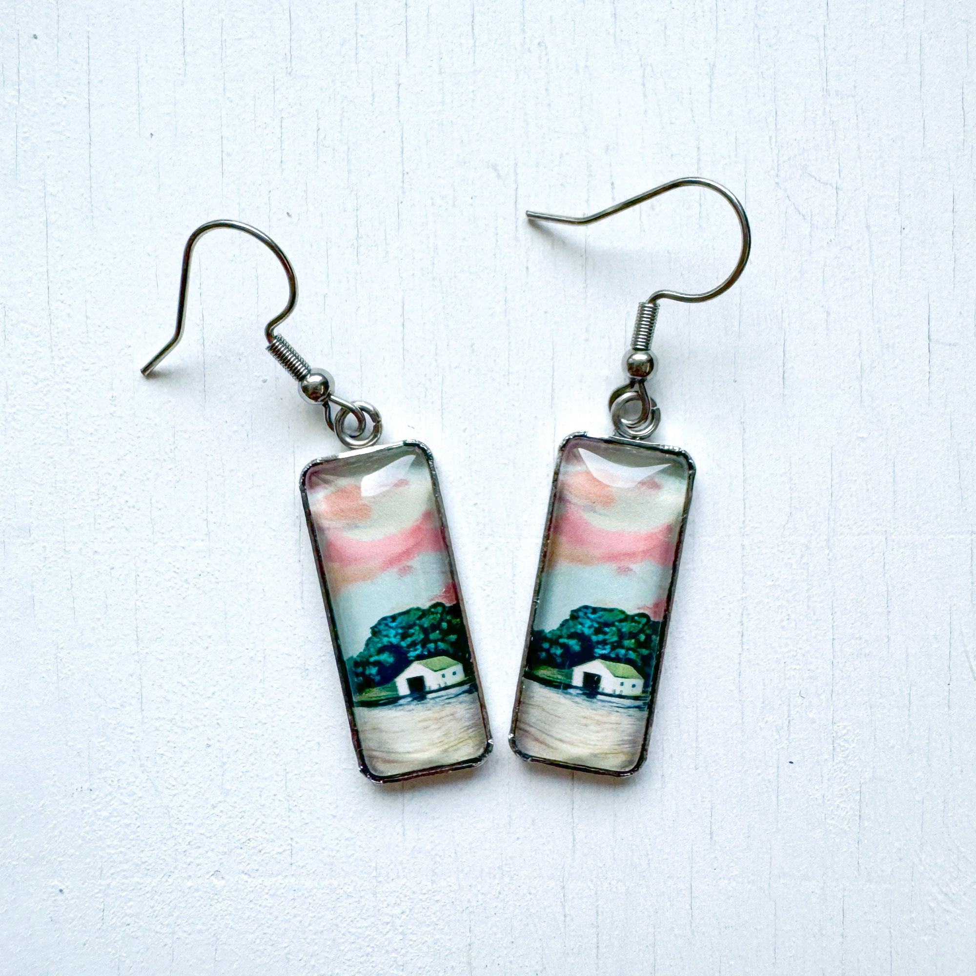 Moor Shore Bar Earrings